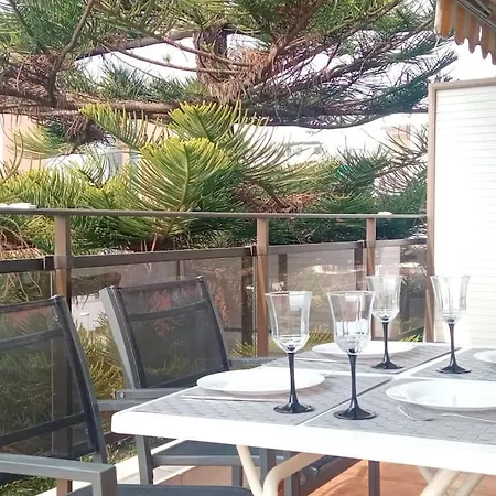 Alba A 70 Metros De La Playa * リョレート・デ・マル