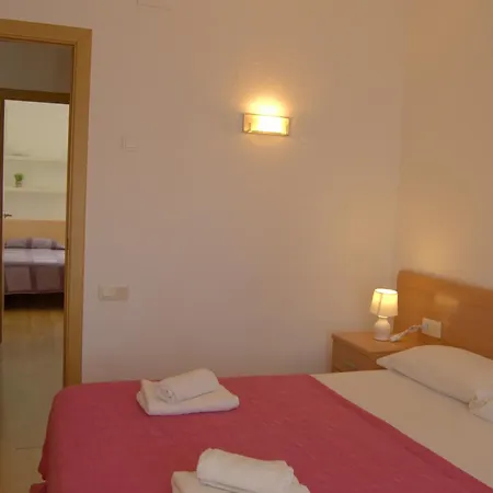 Апартаменты Alba A 70 Metros De La Playa Льорет-де-Мар